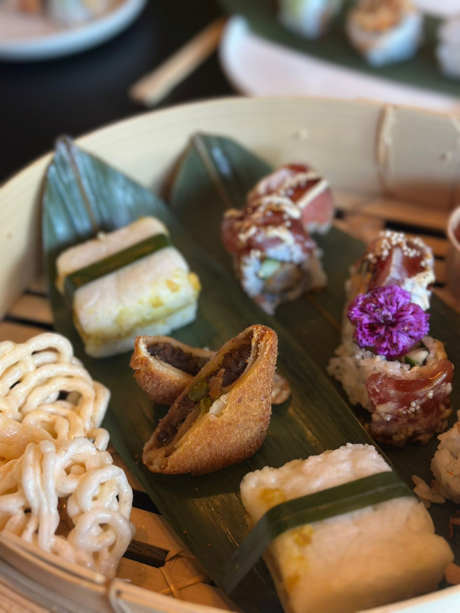 Nina's Sushi x dari Ferry